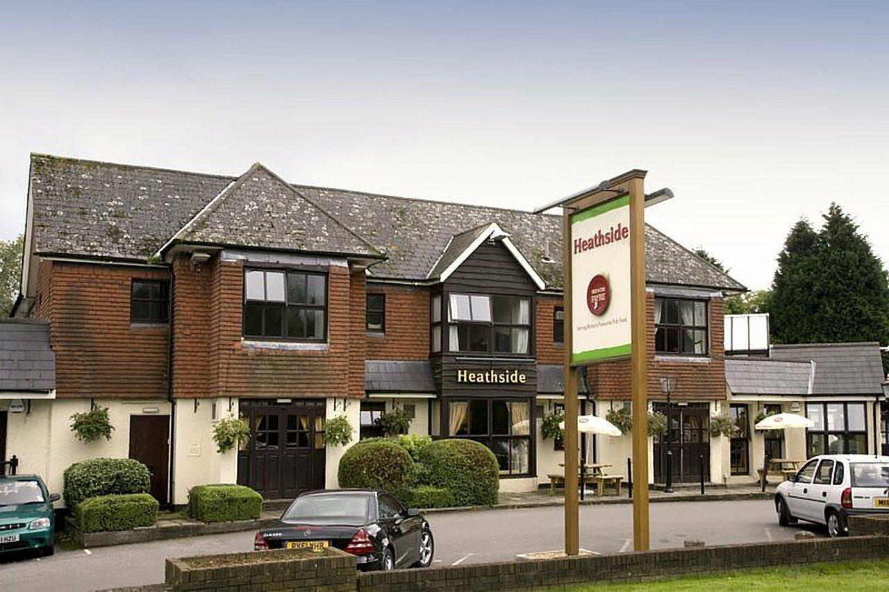 Premier Inn Epsom South Kültér fotó